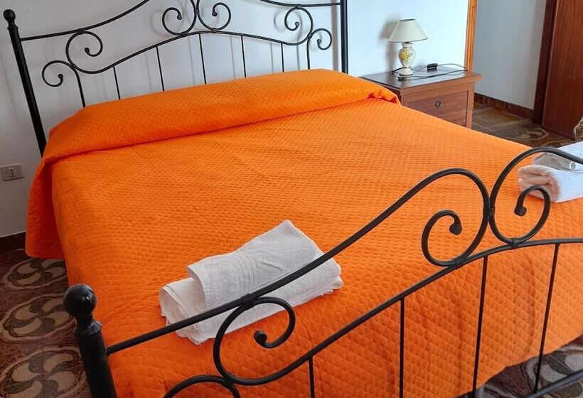 ホテル California