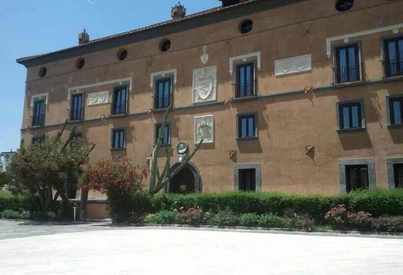 Отель Castello Di Casapozzano
