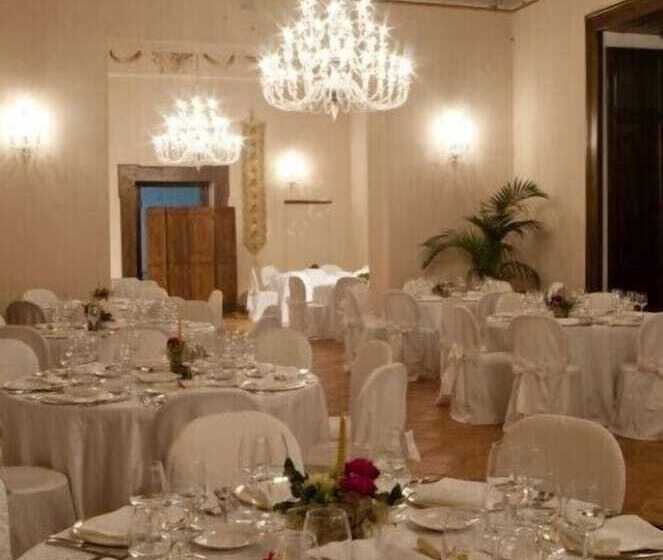 Отель Castello Di Casapozzano