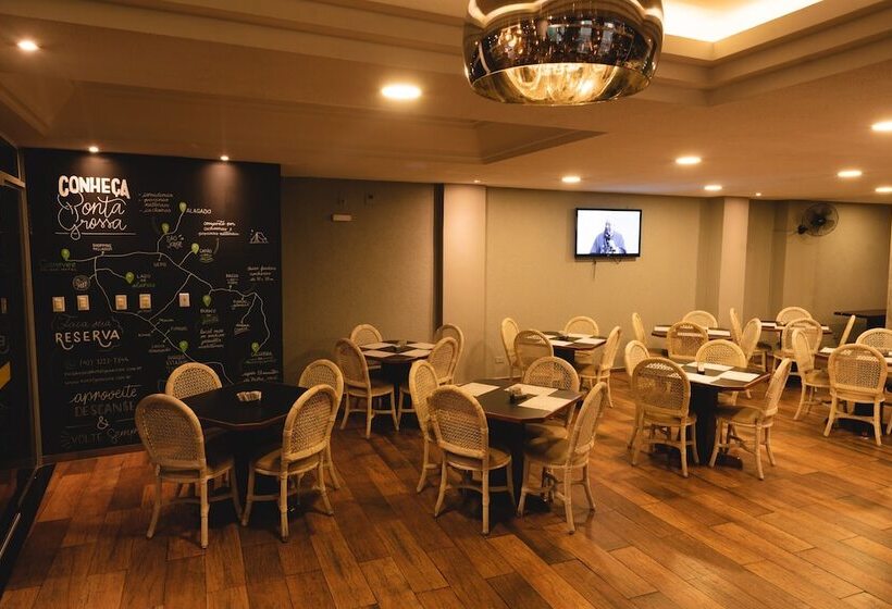 Отель Geneviee Palace