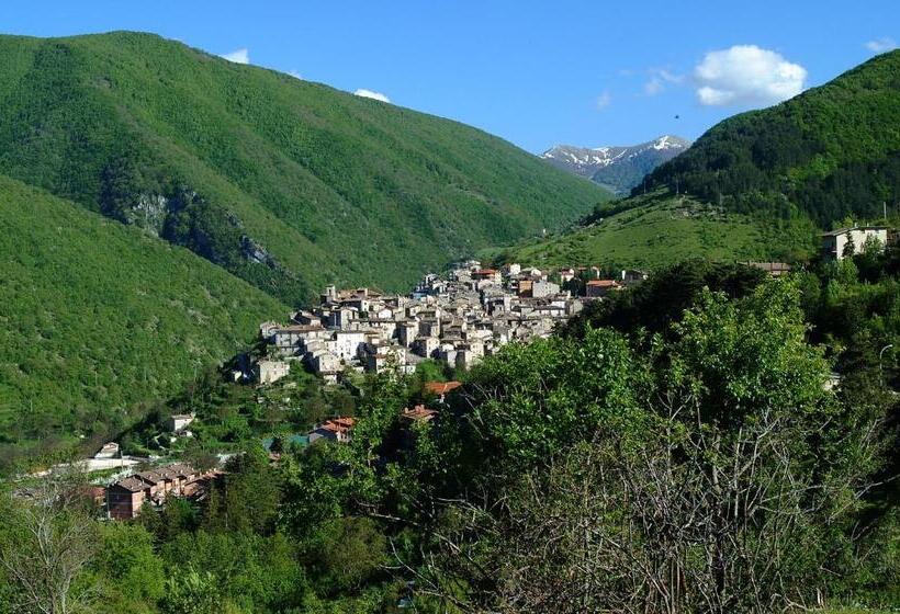 בית מלון כפרי Grotta Dei Colombi