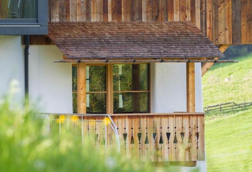 בית מלון כפרי Miraval Natur