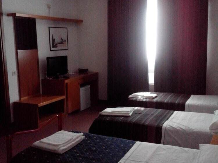 בית מלון כפרי Niki