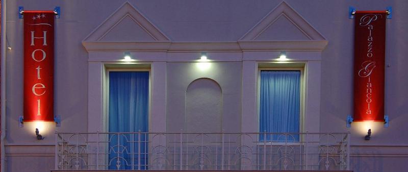 בית מלון כפרי Palazzo Giancola