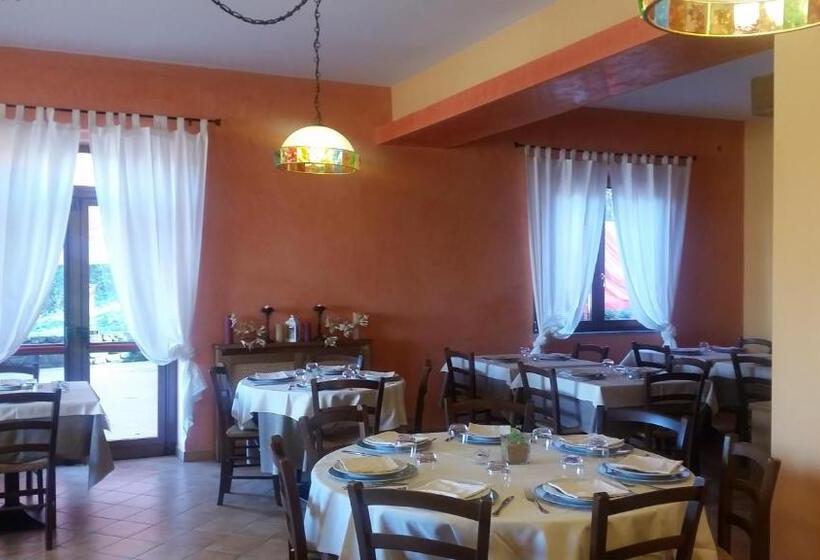 فندق Ristorante El Caracol