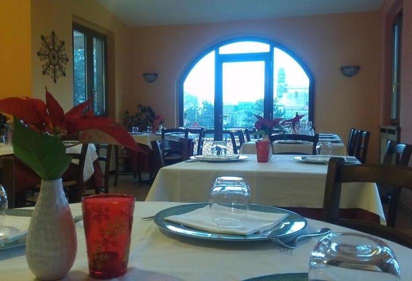 فندق Ristorante El Caracol