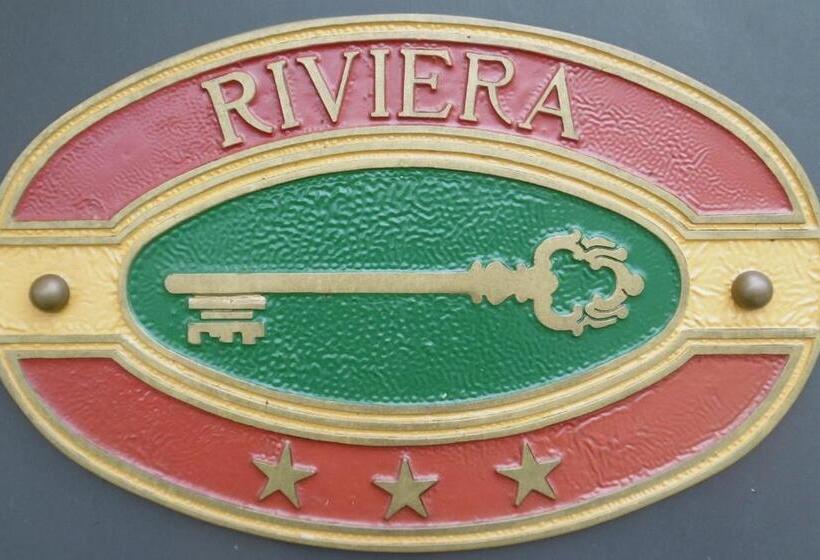 Отель Riviera