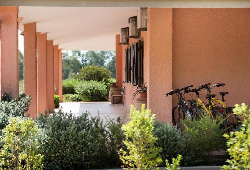 בית מלון כפרי Su Giudeu