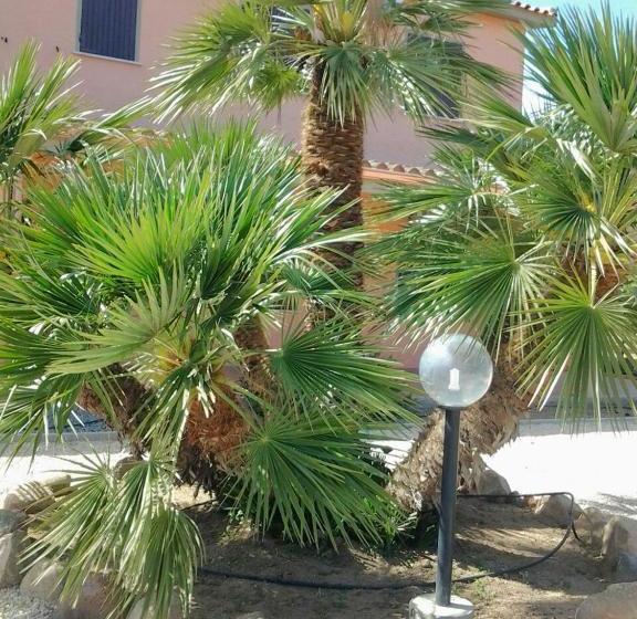 בית מלון כפרי Su Giudeu