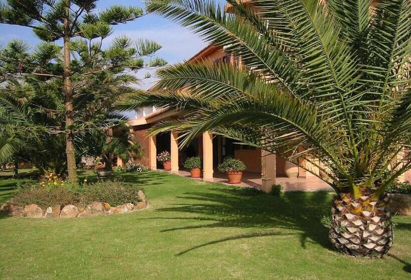 בית מלון כפרי Su Giudeu