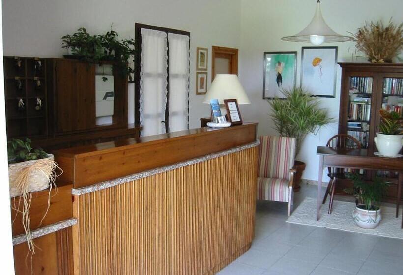 בית מלון כפרי Su Giudeu