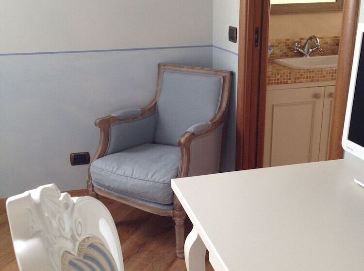 La Vedetta Bed And Breakfast