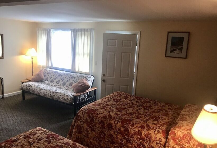 Mt Liberty Cabins And Motel