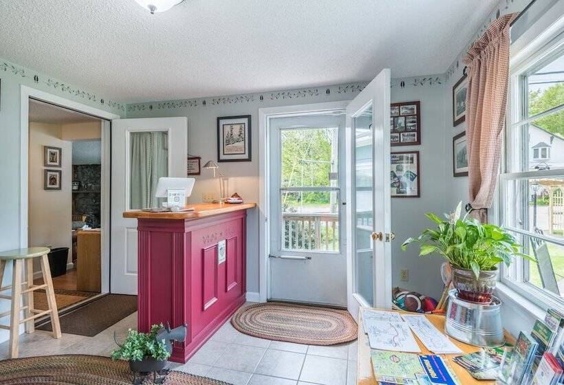 Mt Liberty Cabins And Motel