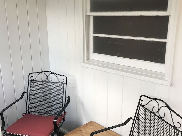 Mt Liberty Cabins And Motel