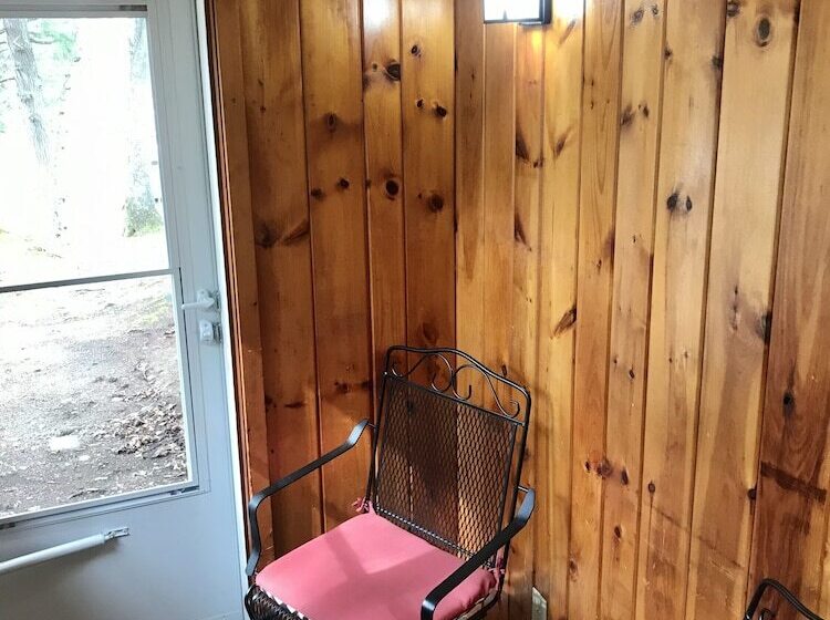 Mt Liberty Cabins And Motel