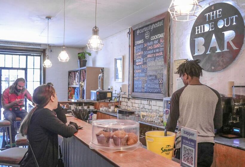 호스텔 Curiocity Backpackers Johannesburg