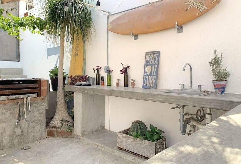 호스텔 Perro Surfero Todos Santos