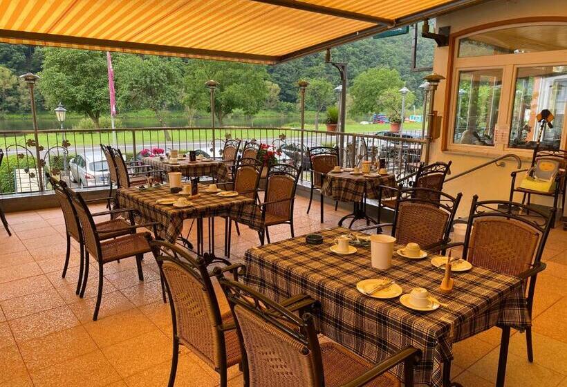 Отель Moselterrasse