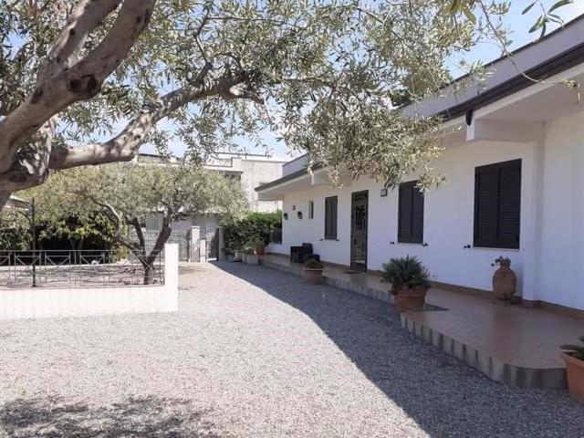 B&b Il Giardino Di Zefiro