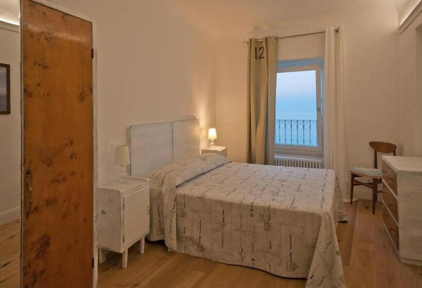 B&b Tre Finestre Sul Mare