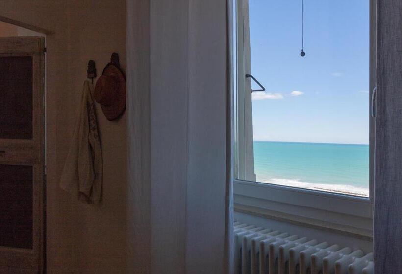 B&b Tre Finestre Sul Mare