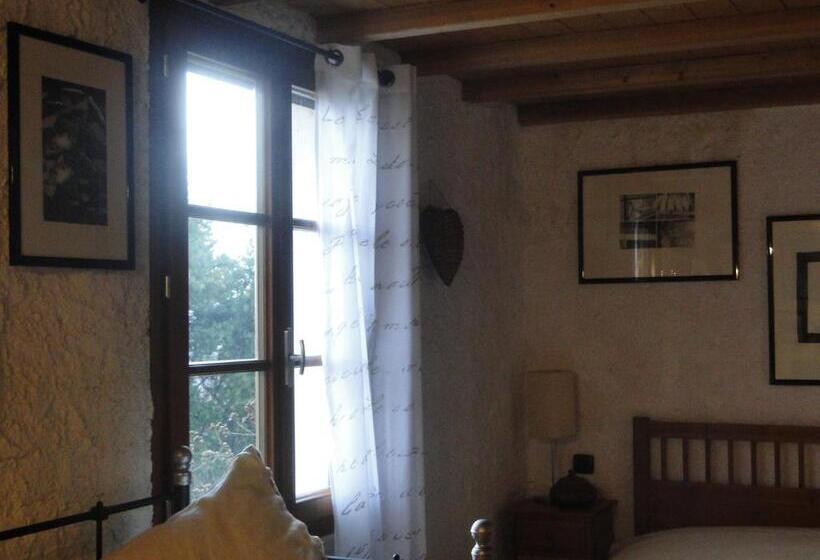 مبيت وإفطار Antica Corte Panego