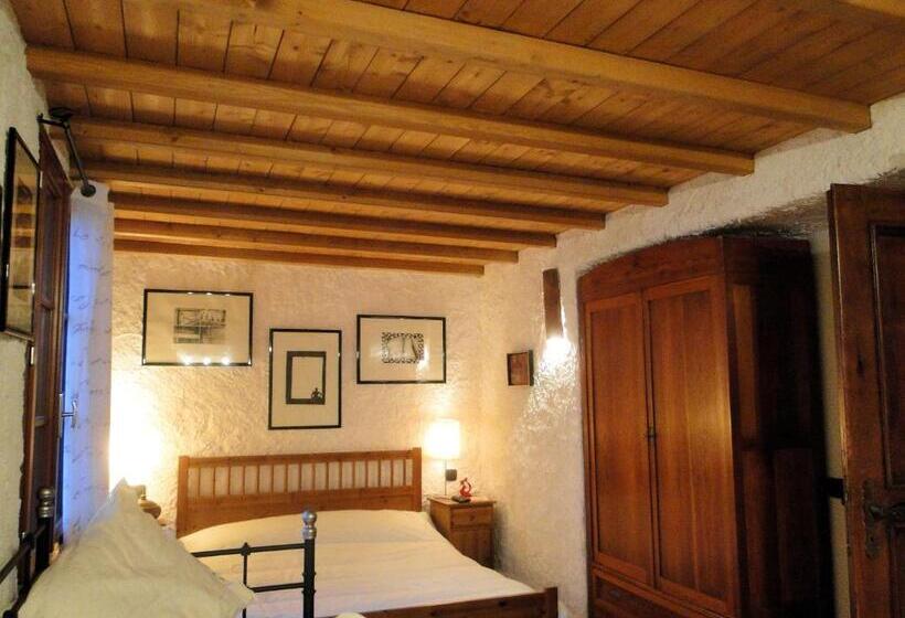 مبيت وإفطار Antica Corte Panego