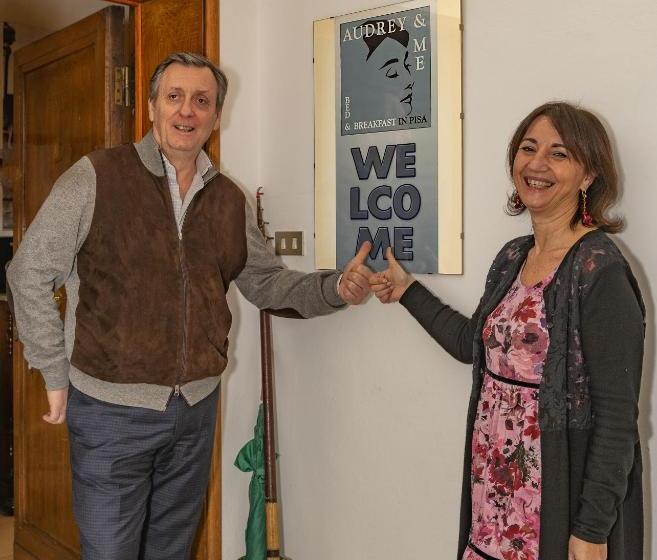 تختخواب و صبحانه Audrey & Me