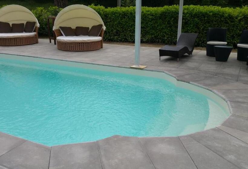 민박 Bed & Bistrò Che Piasì