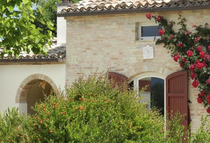 تختخواب و صبحانه Campodisole