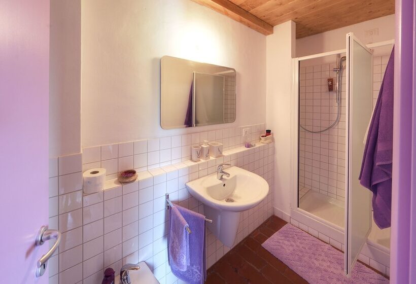 تختخواب و صبحانه Campodisole