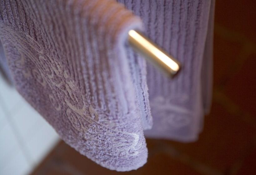 تختخواب و صبحانه Campodisole