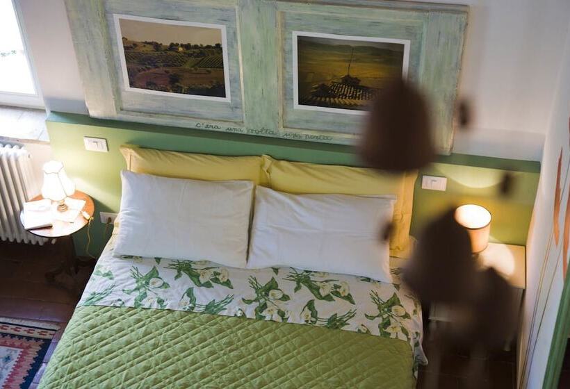 تختخواب و صبحانه Campodisole