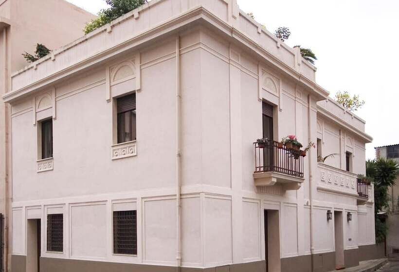 تختخواب و صبحانه Casa Canale