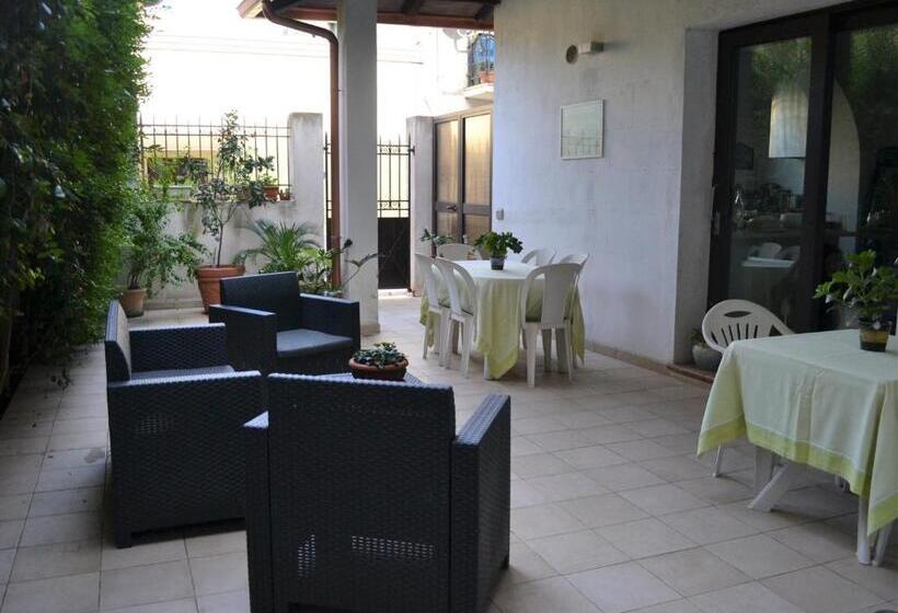 تختخواب و صبحانه Casa Canale