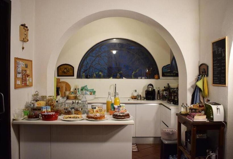 تختخواب و صبحانه Casa Canale