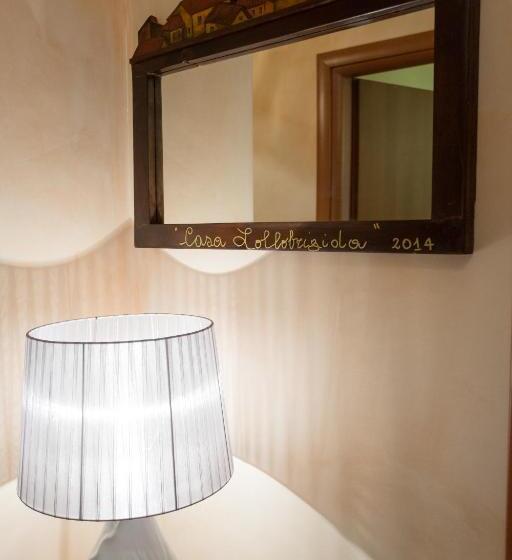 住宿加早餐  Casa Lollobrigida