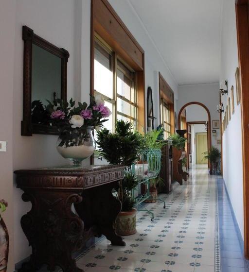 住宿加早餐  Casa Prunilla