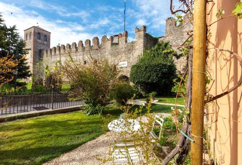 ベッドアンドブレックファースト Casabiondani Lazise