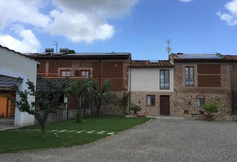 مبيت وإفطار Corte Capitani