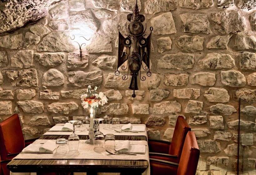 تختخواب و صبحانه Dimora Del Dragone