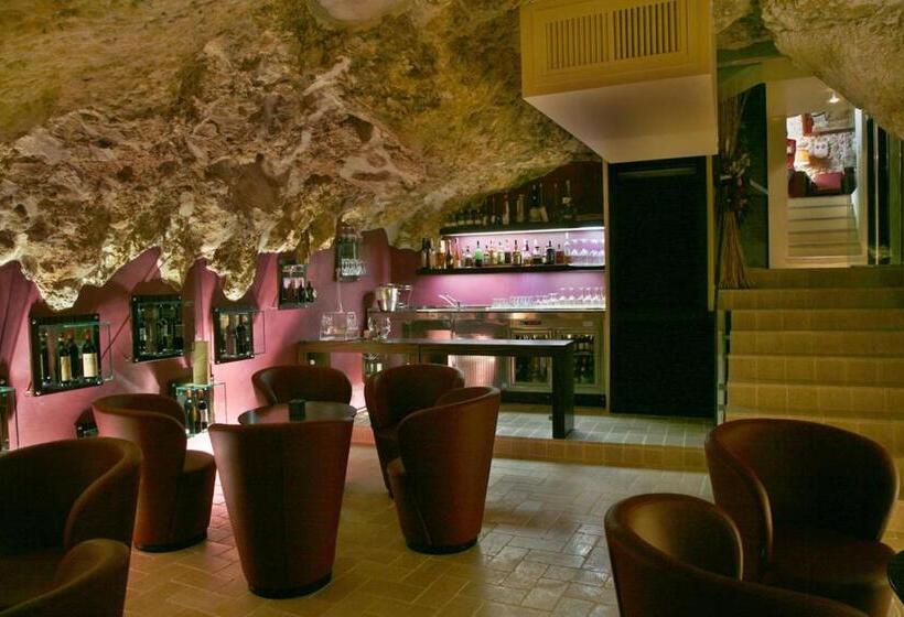 تختخواب و صبحانه Dimora Del Dragone