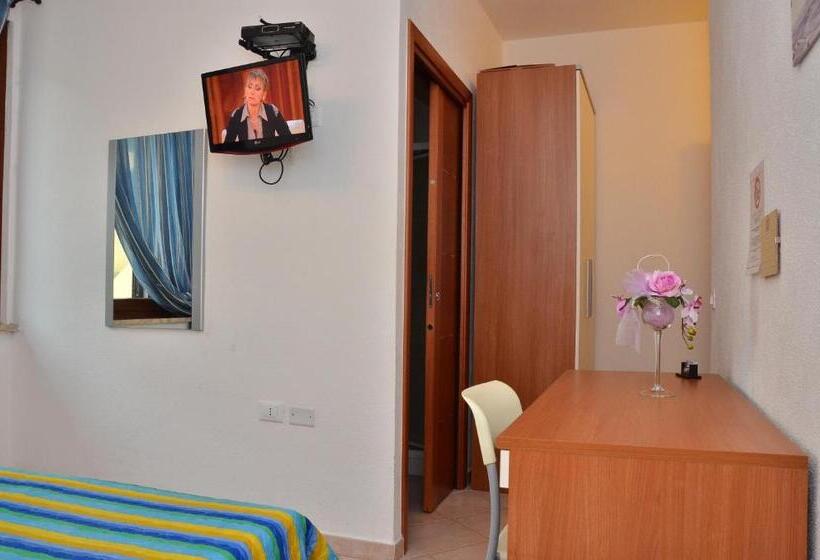 مبيت وإفطار Domo   Guest House Il Nespolo Fiorito