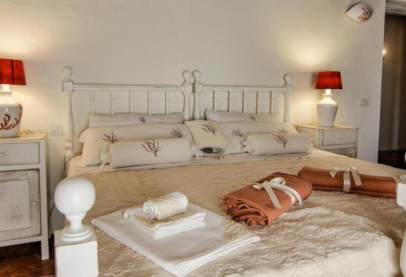 צימר Domus Corallia Luxury Rooms