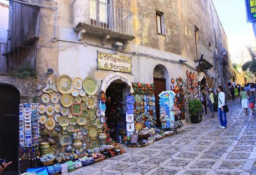 住宿加早餐  Donnaciccinatrapani