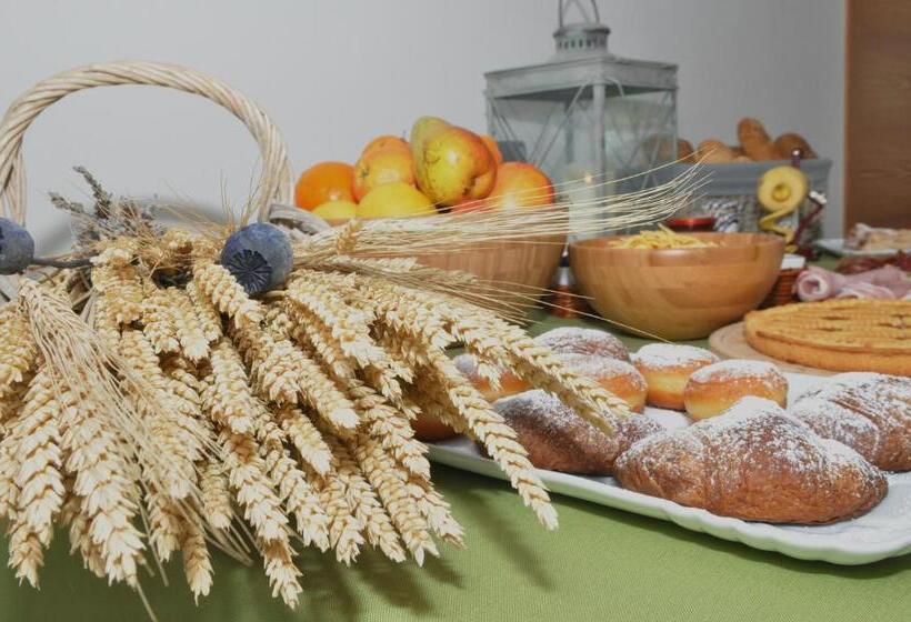 مبيت وإفطار Garnì Dal Mozat