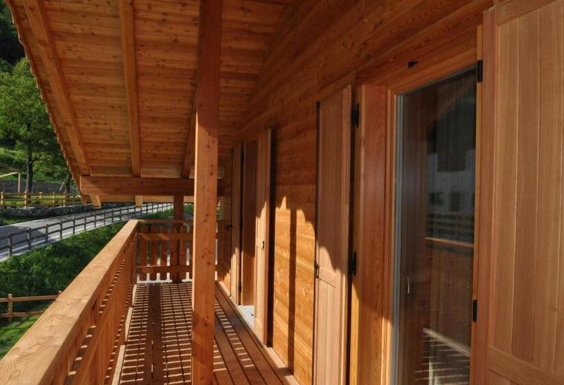 مبيت وإفطار Garnì Dal Mozat