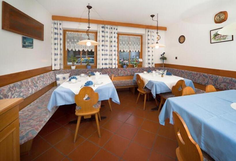 צימר Garni Bergland