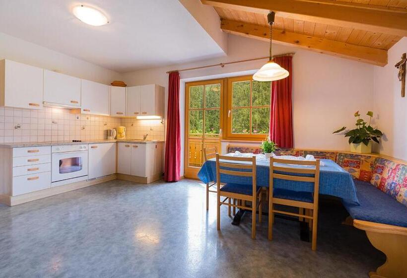 צימר Garni Bergland